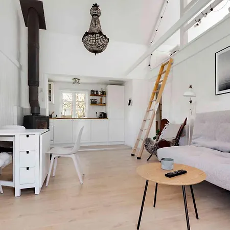 Casa vacanze Cozy Getaway Close To The Sea Grevinge